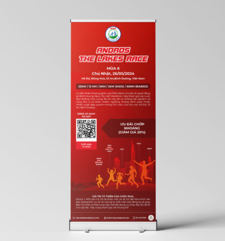 Standee